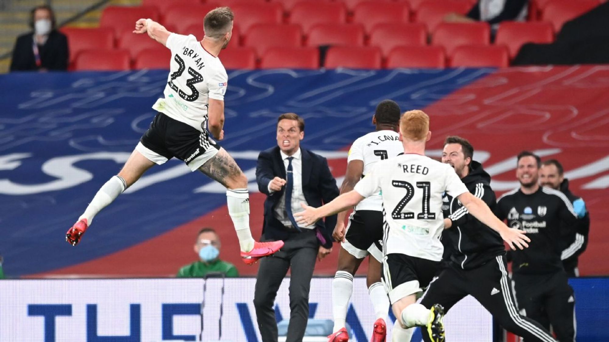 称赞的杜埃 称赞的杜埃